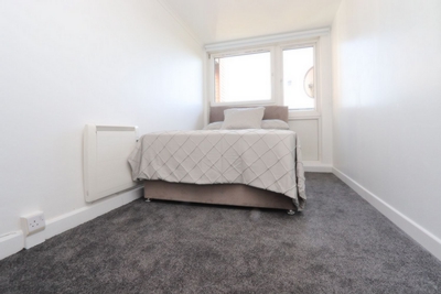 Double room - Single use to rent in Bakersfield,Crayford Road, Holloway, London, N7