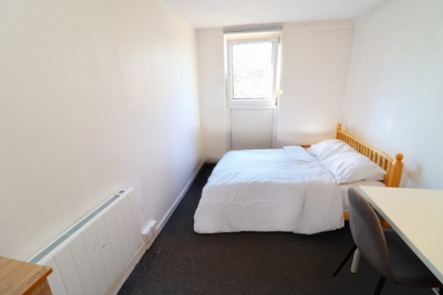 Double room - Single use to rent in Bakersfield,Crayford Road, Holloway, London, N7