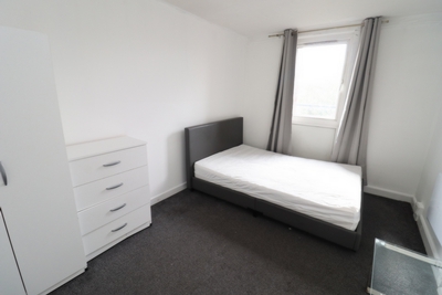 Double room - Single use to rent in Bakersfield,Crayford Road, Holloway, London, N7