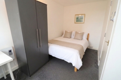 Double room - Single use to rent in Bakersfield,Crayford Road, Holloway, London, N7