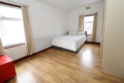 Double room - Single use to rent in Troughton Road, Charlton, London, SE7