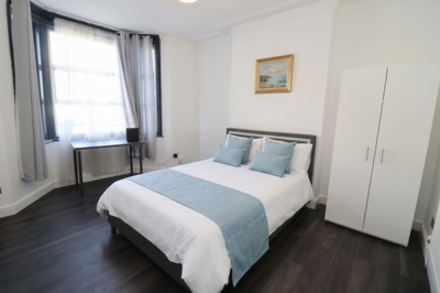 Double room - Single use to rent in Ravenshaw Street, West Hampstead, London, NW6