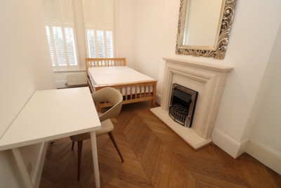 Double room - Single use to rent in Fordwych Road, Kilburn, London, NW2