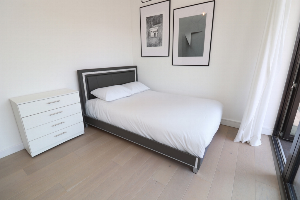 Double room - Single use to rent in Hoxton, London, E2