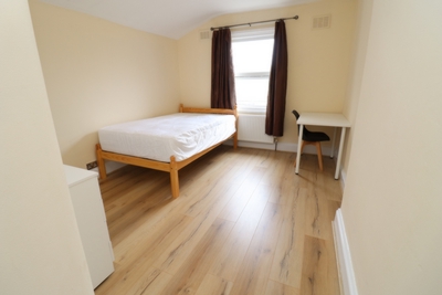Double room - Single use to rent in Westcombe Hill, Greenwich/Westcombe Park, London, SE3