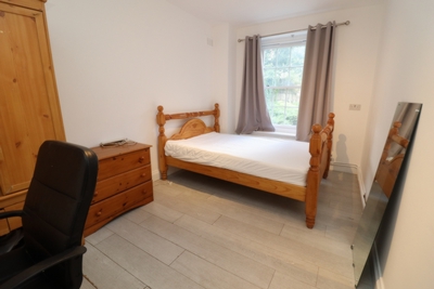 Double room - Single use to rent in Bonington House,Killick Street, King'S Cross, London, N1