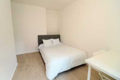 Double room - Single use to rent in Willesden Lane, Brondesbury Park, London, NW6