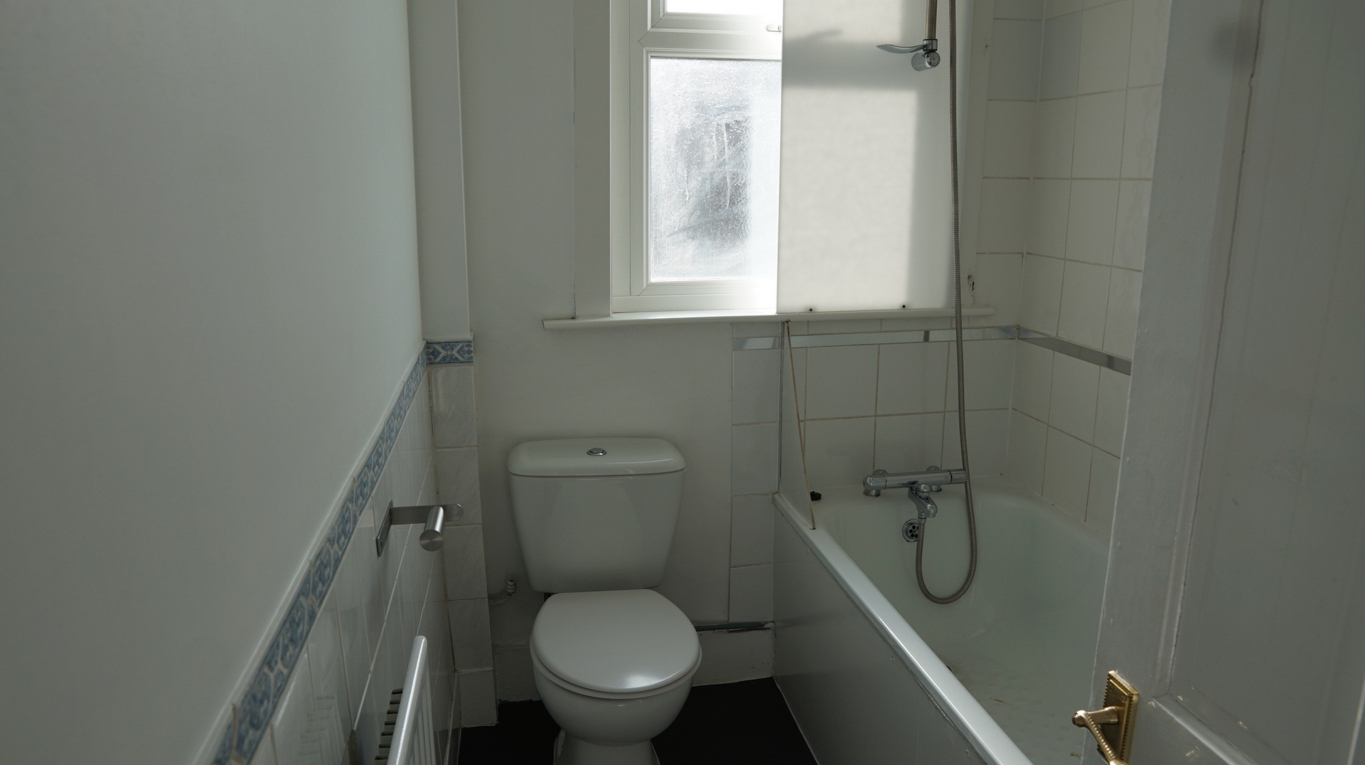 3 Bedroom Maisonette to rent in Colliers Wood, London, SW17