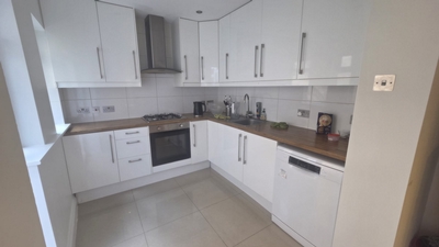4 Bedroom Terraced to rent in Kingston Road, Wimbledon, London, SW19