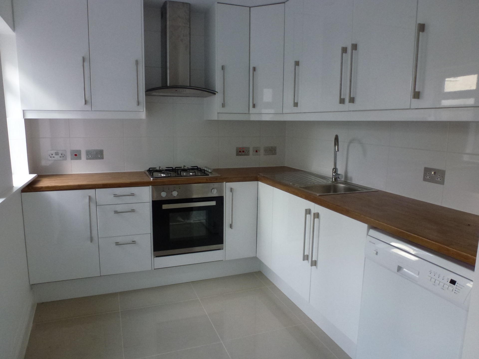 4 Bedroom Terraced to rent in Wimbledon, London, SW19