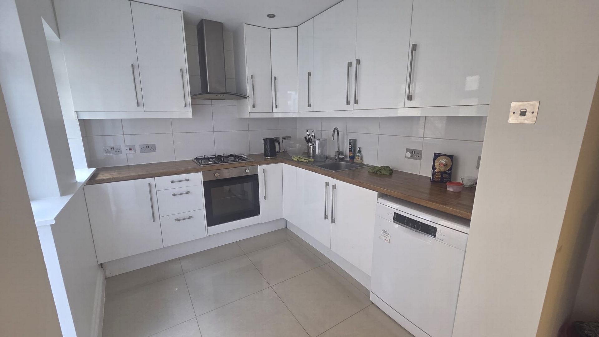 4 Bedroom Terraced to rent in Wimbledon, London, SW19