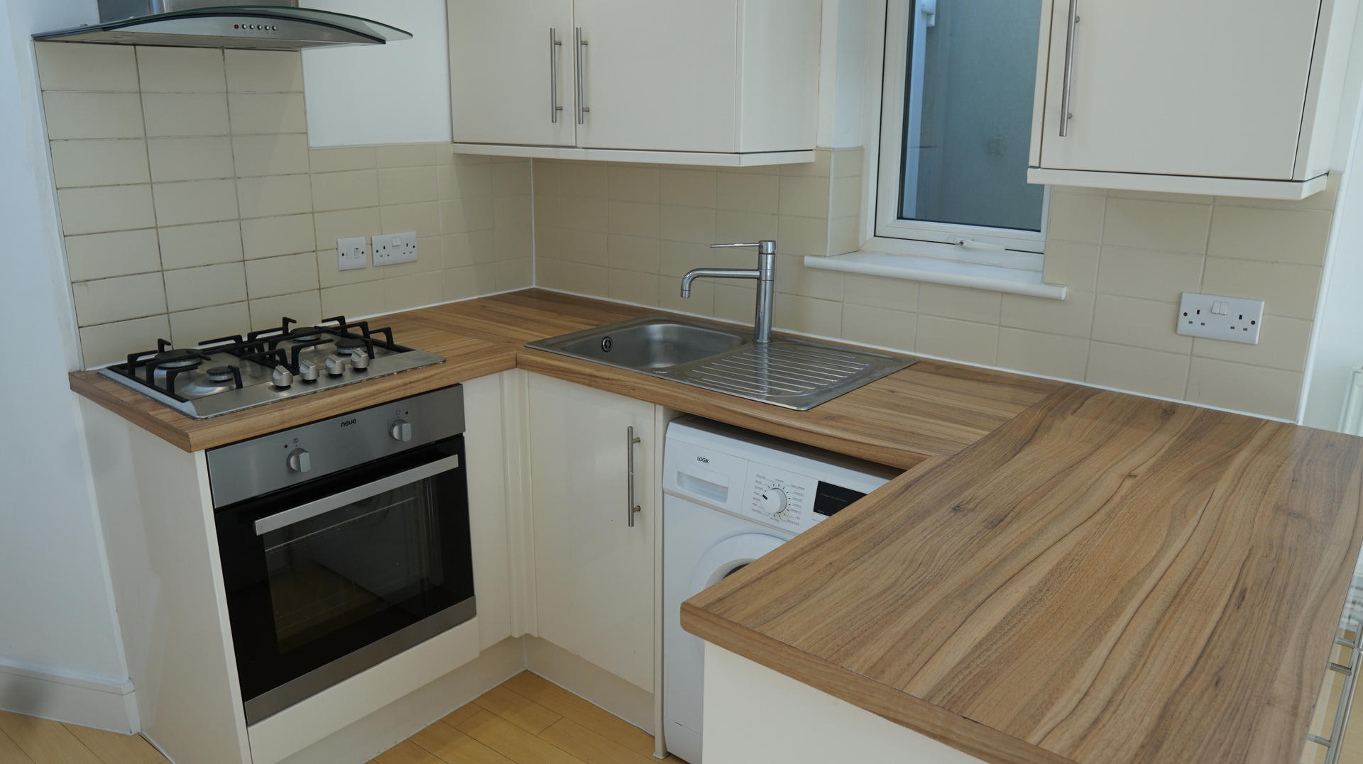 1 Bedroom Apartment to rent in Wimbledon, London, SW19