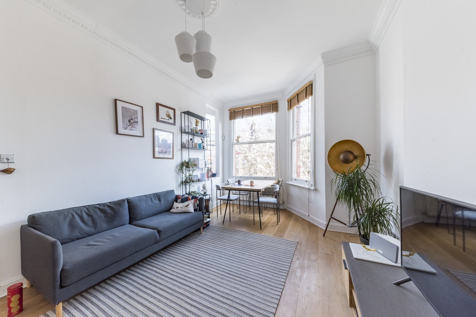 2 Bedroom Flat to rent in South Hampstead, London, NW6