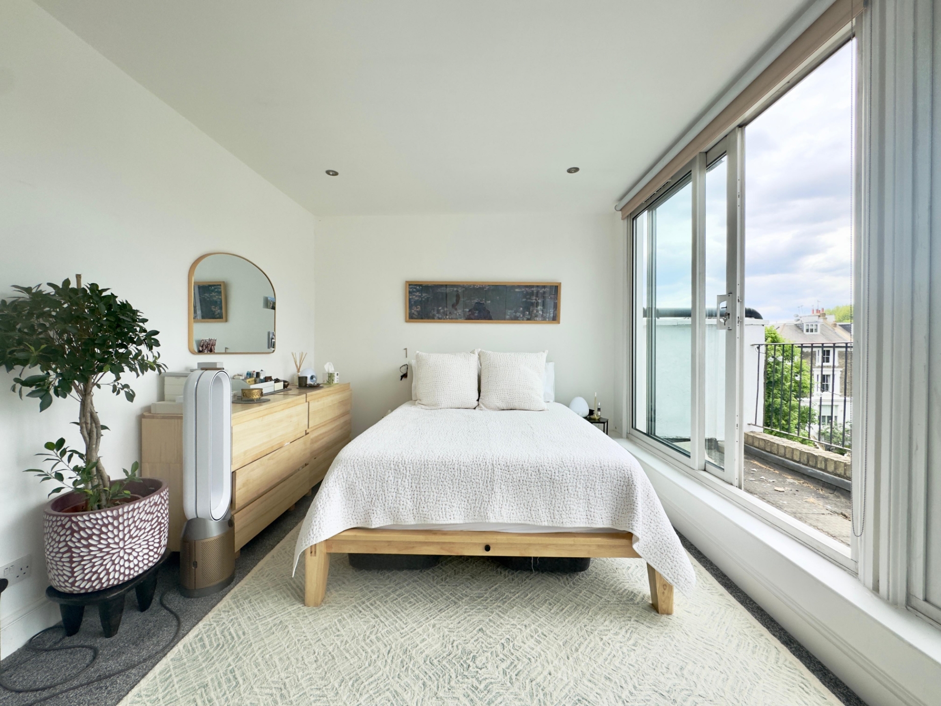 2 Bedroom Duplex to rent in Rosslyn Hill, Hampstead, London, NW3