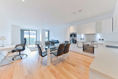 2 Bedroom Flat to rent in Finchley Road, Finchley Road, London, NW3