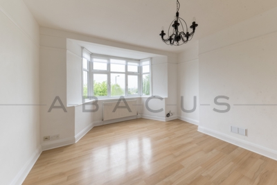 2 Bedroom Flat to rent in East End Road, London, N2
