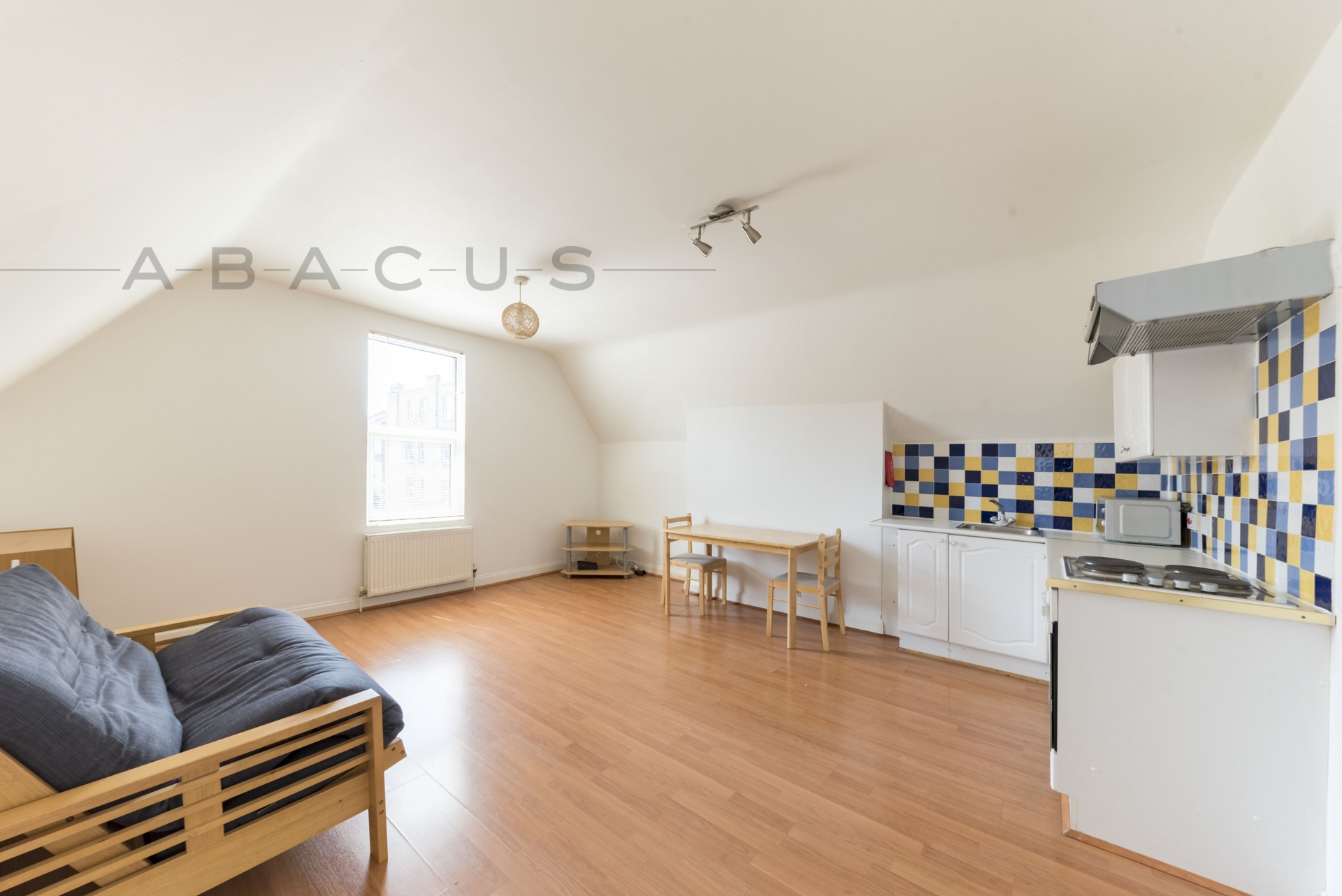 1 Bedroom Flat to rent in Hampstead, London, NW3