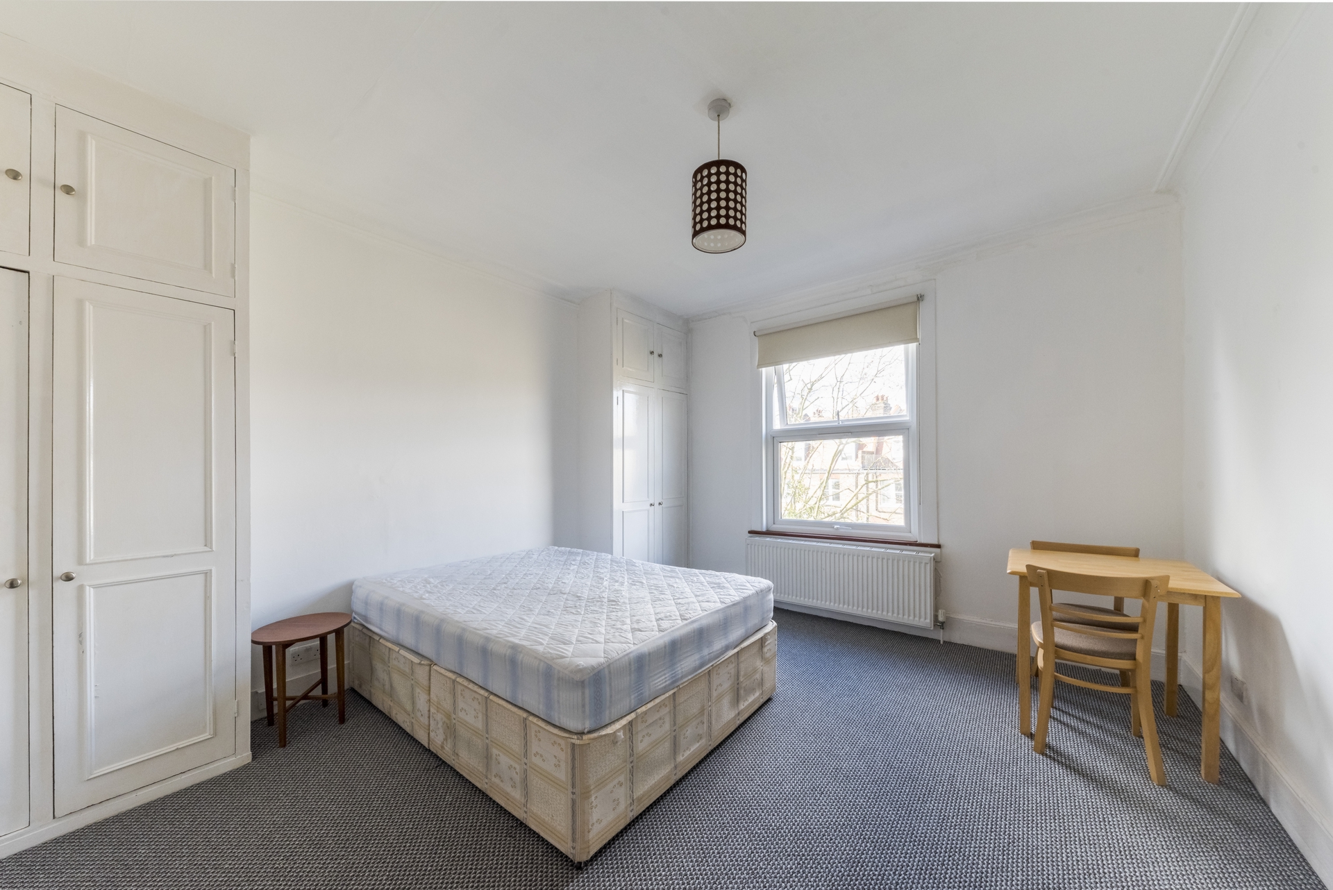 Bedsit to rent in South Hampstead, London, NW6