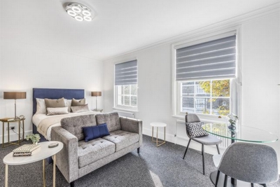 Studio Flat to rent in Gloucester Crescent, Camden Town, London, NW1