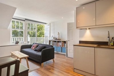 2 Bedroom Flat to rent in Queens Avenue, Muswell Hill, London, N10