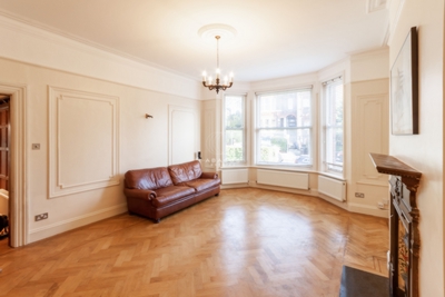 1 Bedroom Flat to rent in Frognal Lane, Hampstead, London, NW3