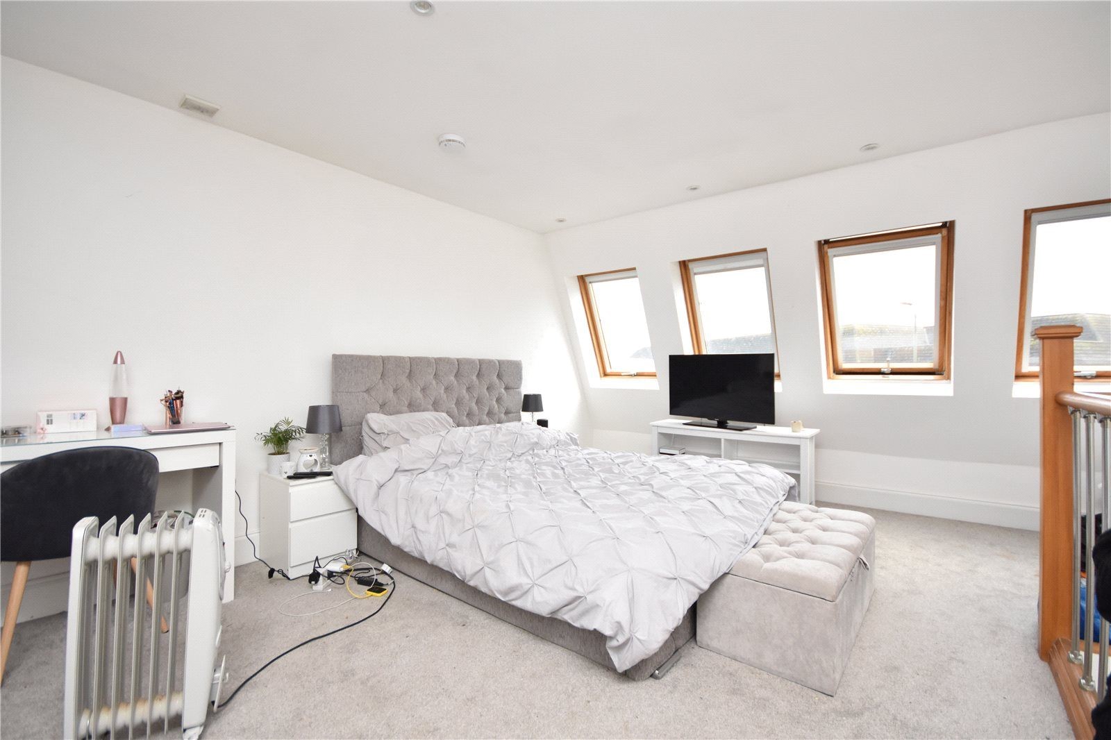 1 Bedroom Maisonette to rent in North Finchley, London, N12
