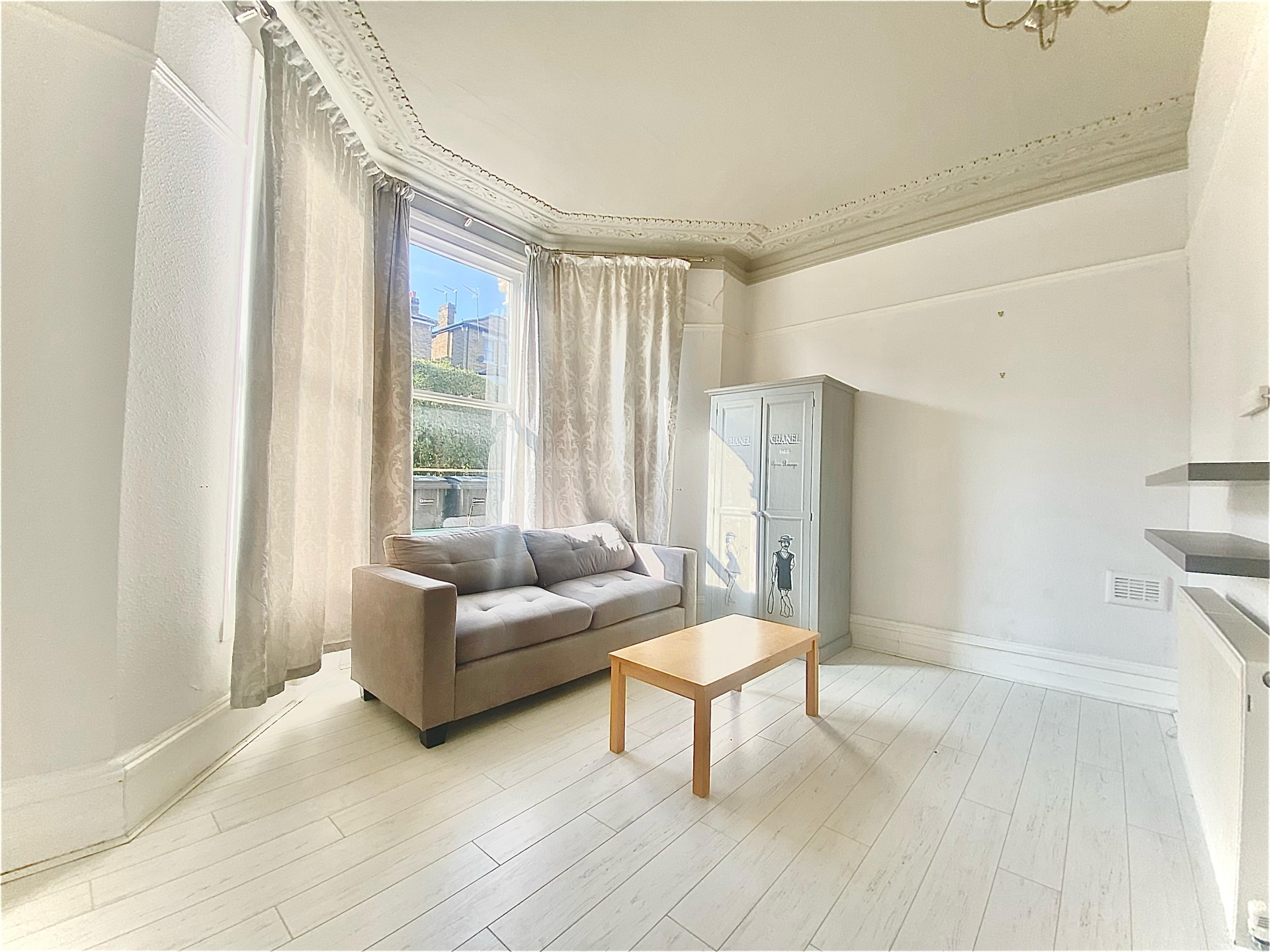 1 Bedroom Flat to rent in Kilburn, London, NW2