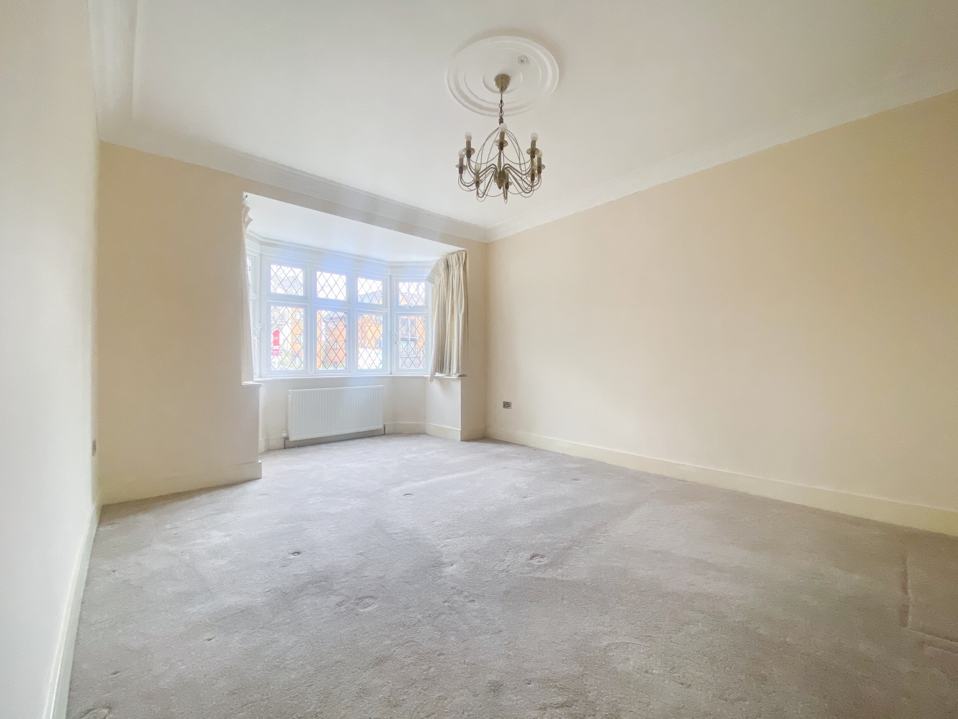 Room To Let to rent in Uxbridge Road, Stanmore, HA7