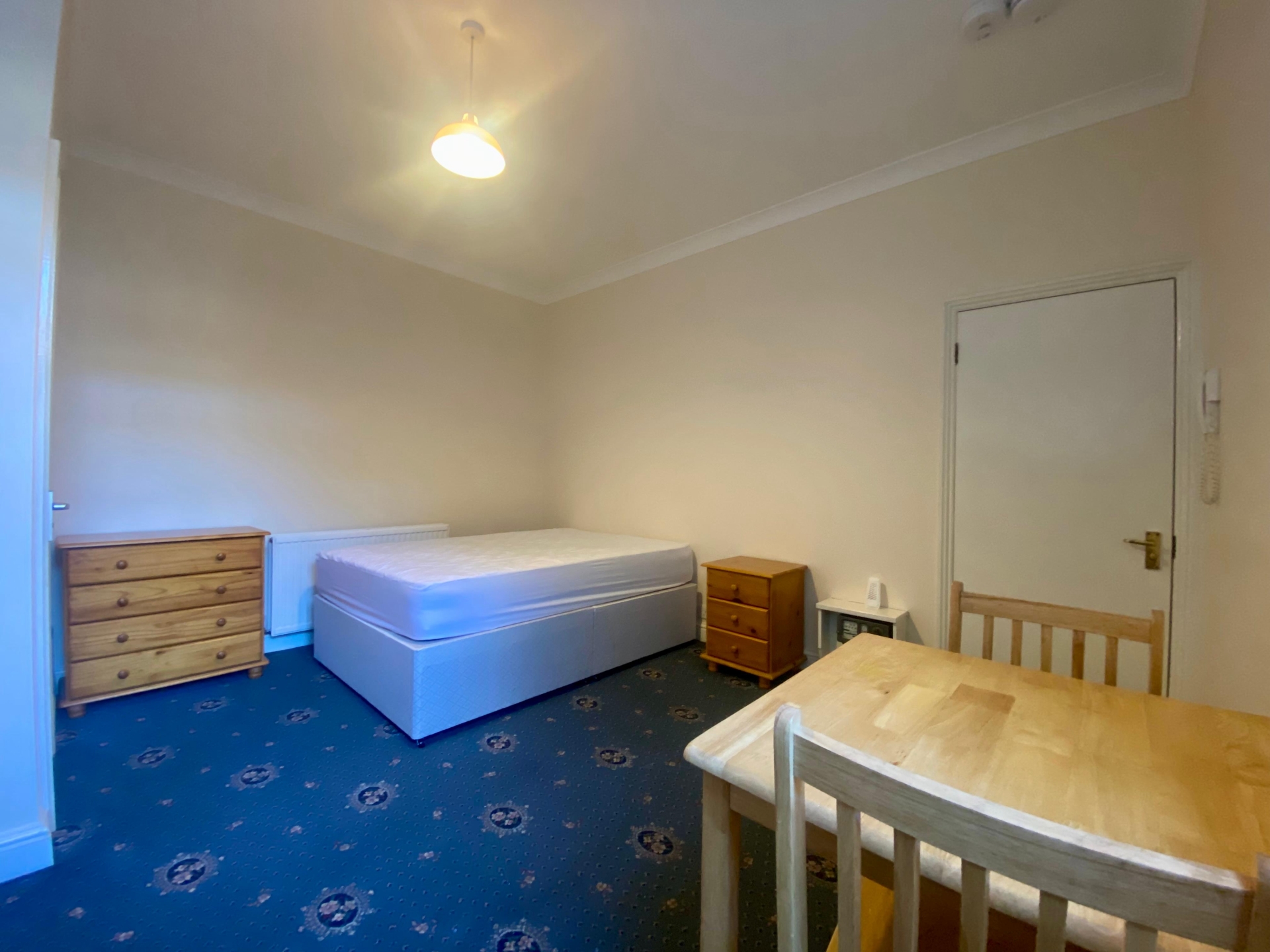 1 Bedroom Room To Let to rent in Kensal Green, London, NW10