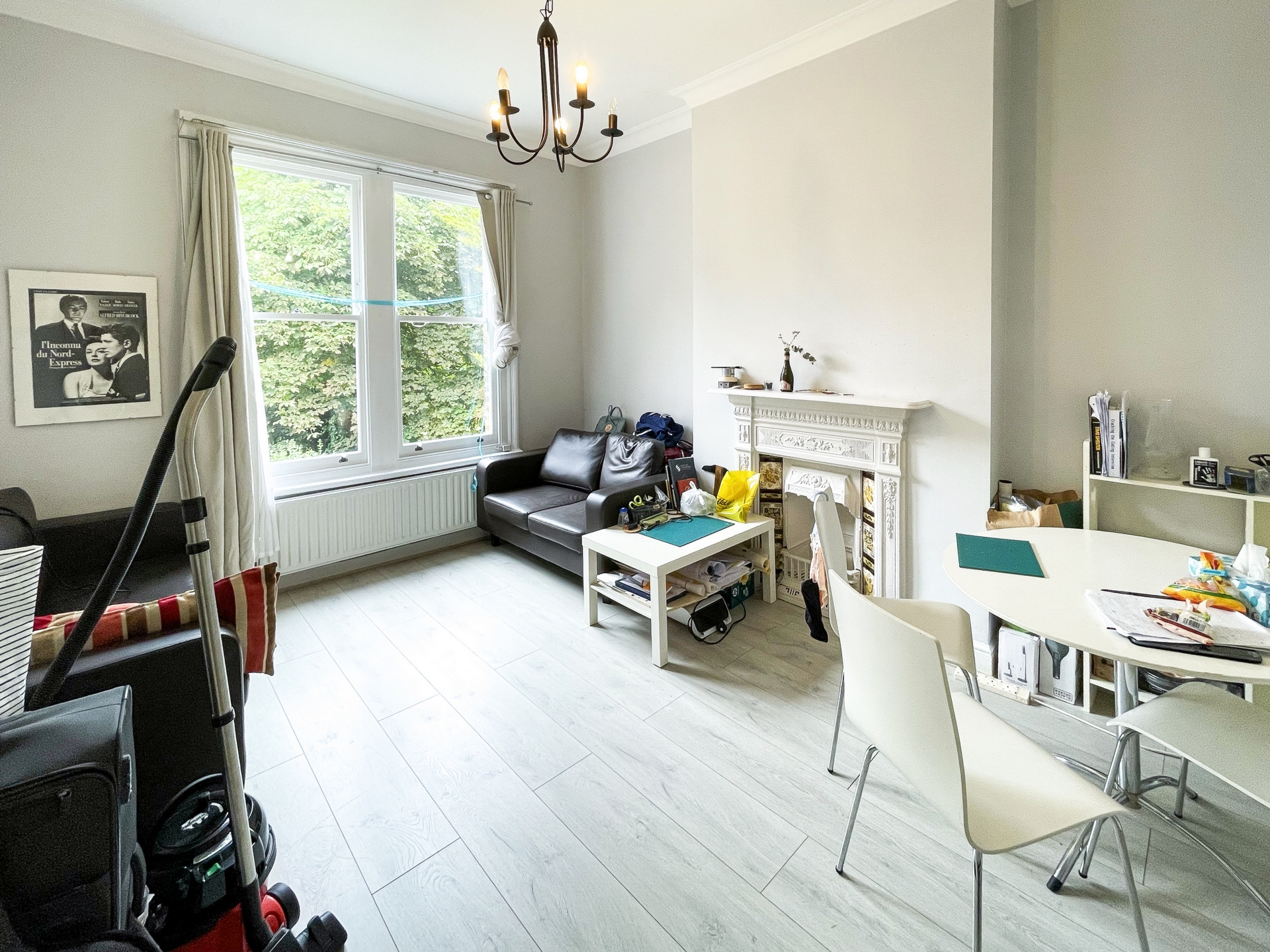 2 Bedroom Flat to rent in Kilburn, London, NW2