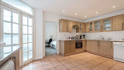 5 Bedroom Flat to rent in Park Road, Regents Park, London, NW8