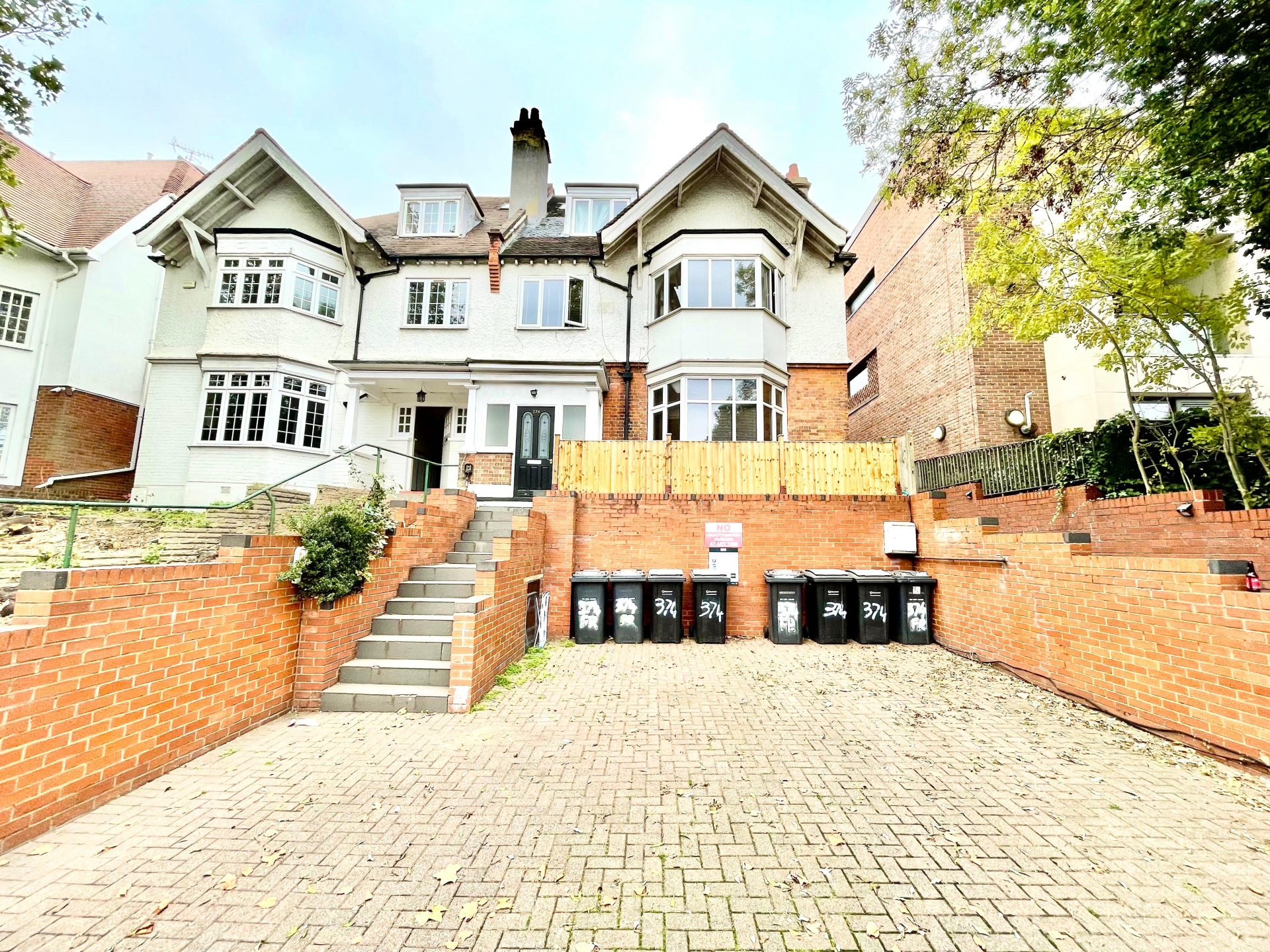 Studio to rent in Hampstead, London, NW3