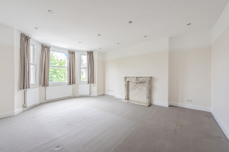3 Bedroom Maisonette to rent in , London, NW3