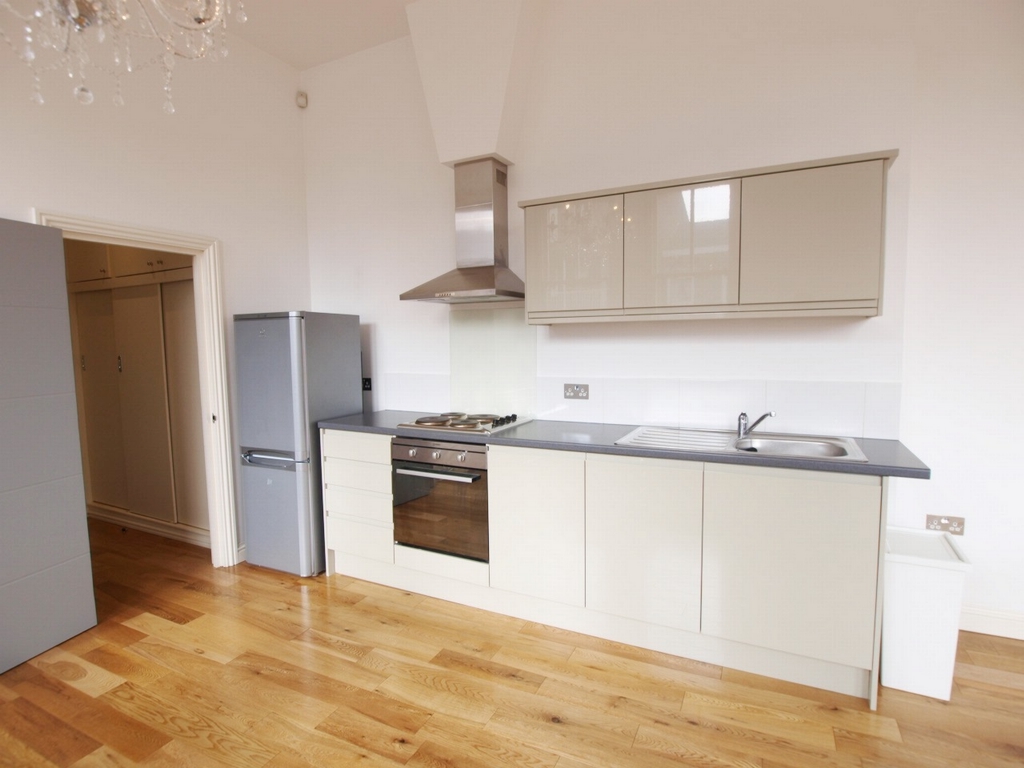 1 Bedroom Flat to rent in Archway, London, N19