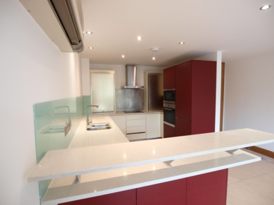 2 Bedroom Flat to rent in Arlington Road, Camden, London, NW1