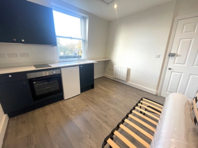 Studio Flat to rent in Mornington Crescent, Morington Crescent, London, NW1