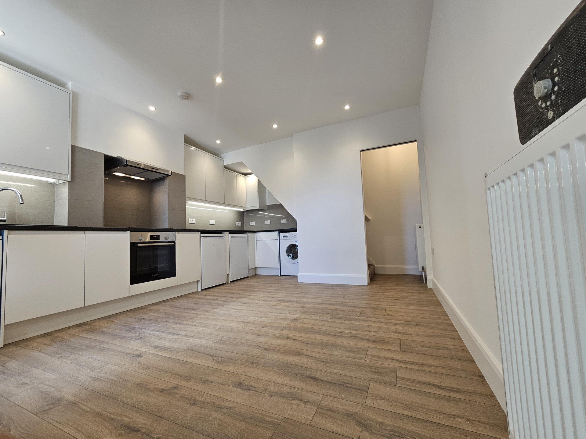2 Bedroom Flat to rent in Barnet, London, EN4