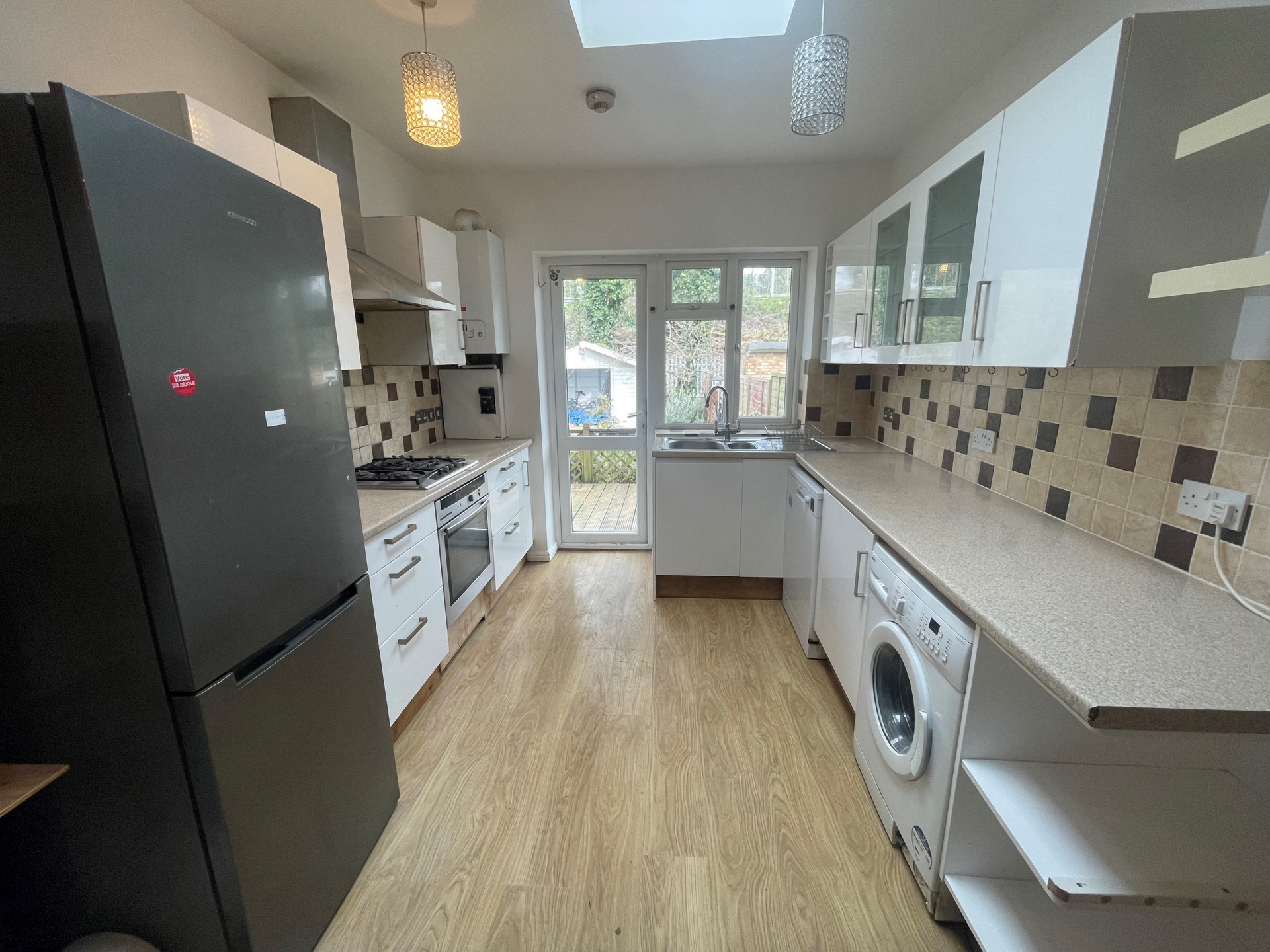 4 Bedroom House to rent in Harringey, London, N4