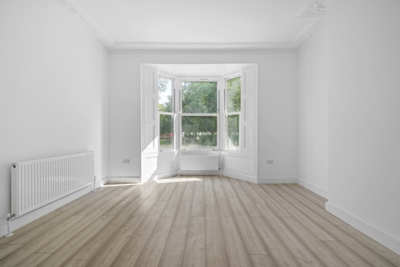 5 Bedroom House to rent in Trinity Road, Bounds Green, London, N22