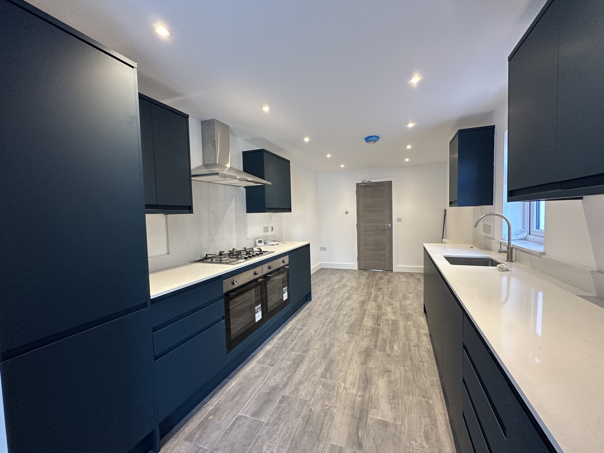 5 Bedroom House to rent in Bounds Green, London, N22