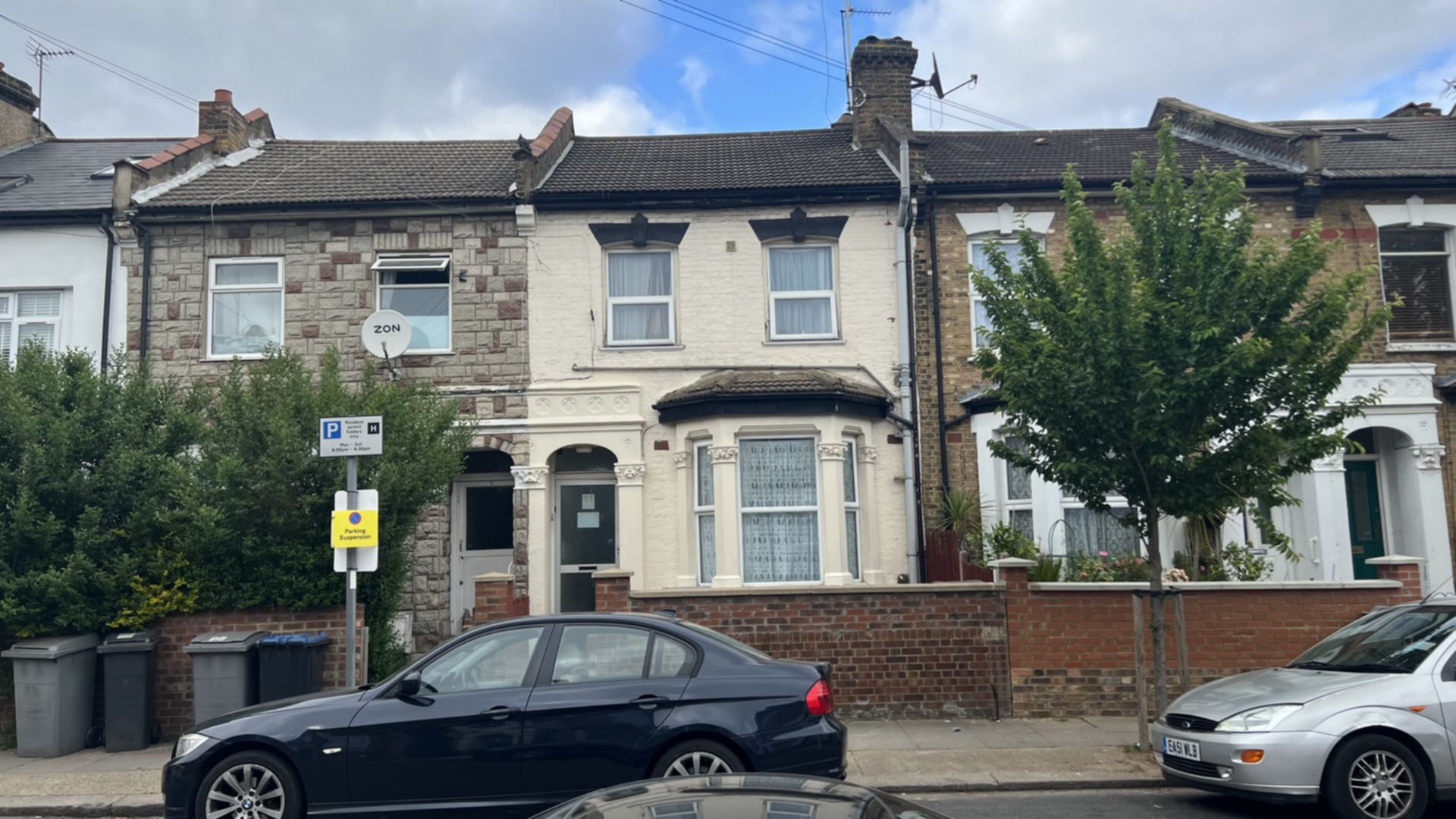 Studio to rent in Willesden Junction, London, NW10