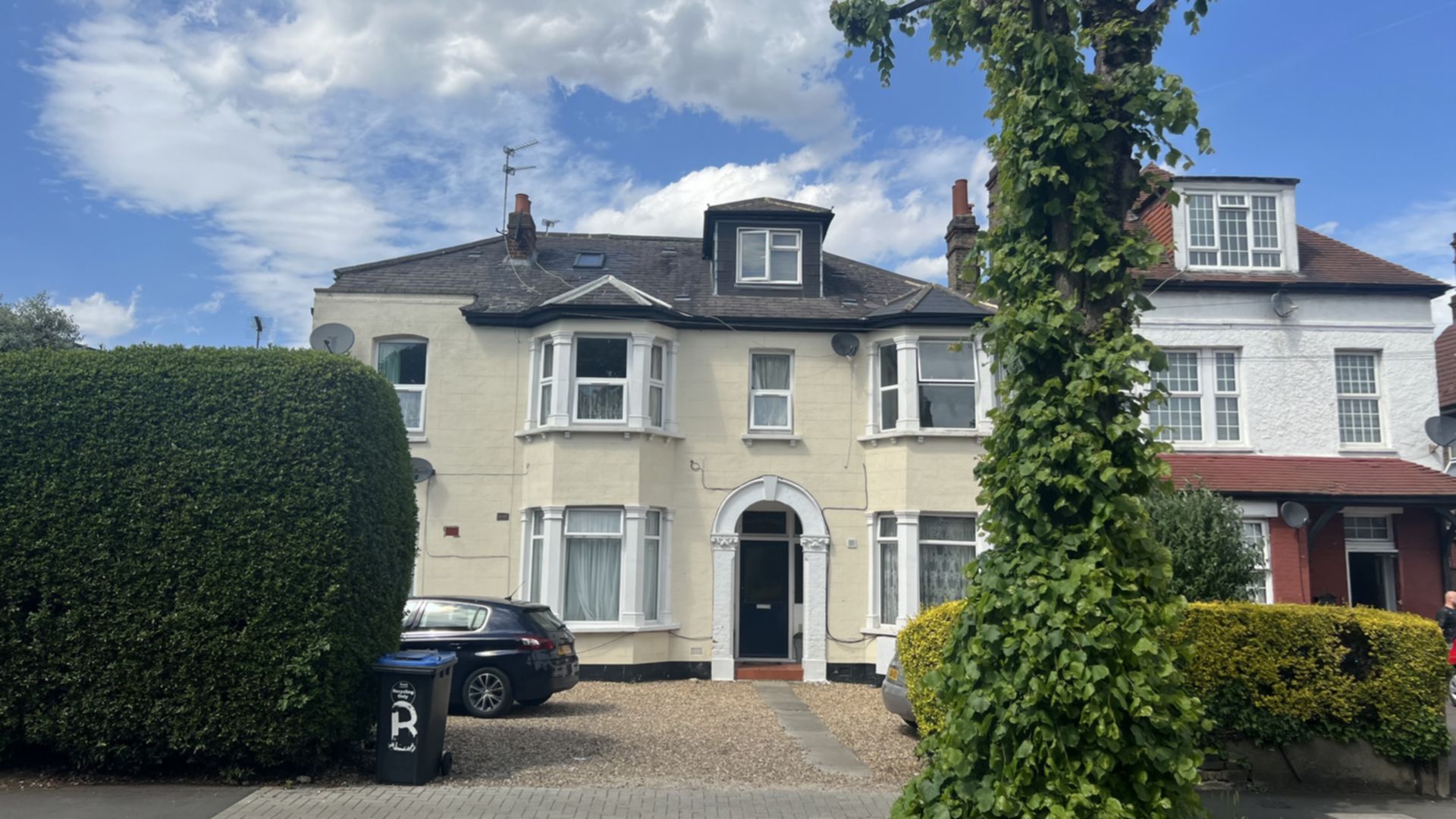 2 Bedroom 2 Bed Flat to rent in Wembley, London, HA0