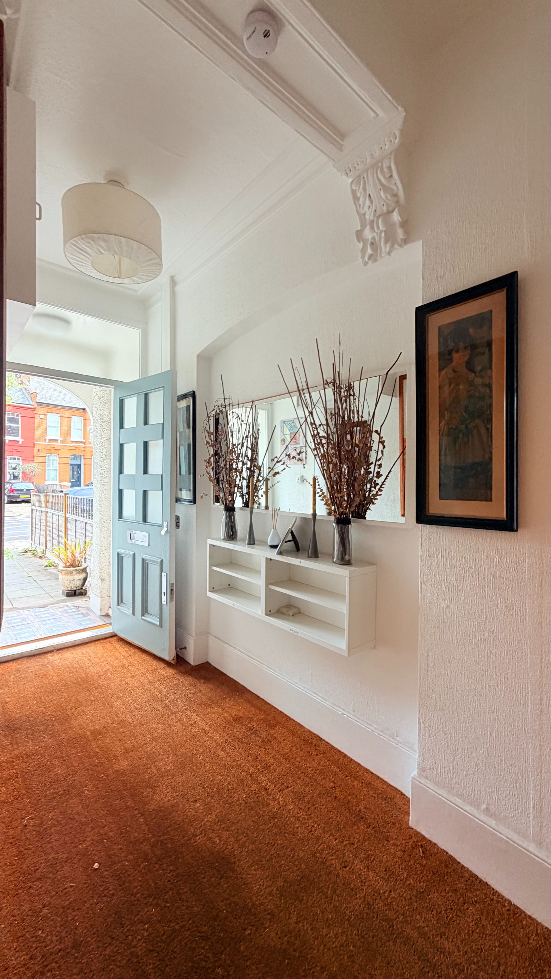 1 Bedroom Flat to rent in walm lane, Willesden Green, London, NW2