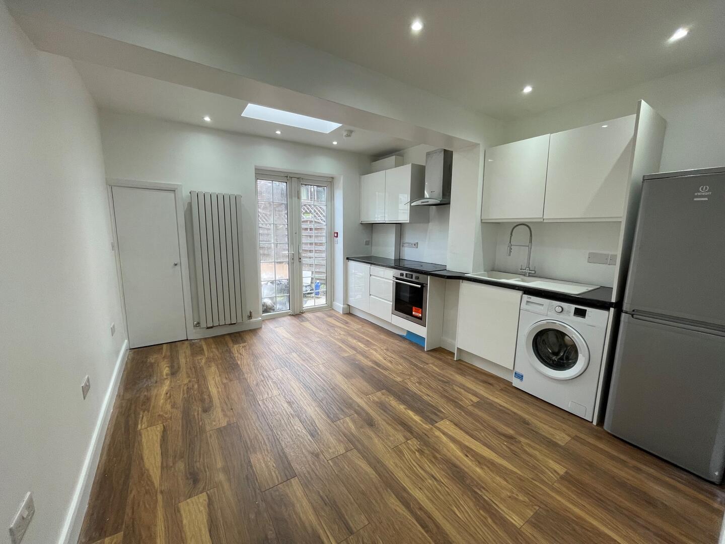 3 Bedroom House to rent in Reform Row, Tottenham, London, N17