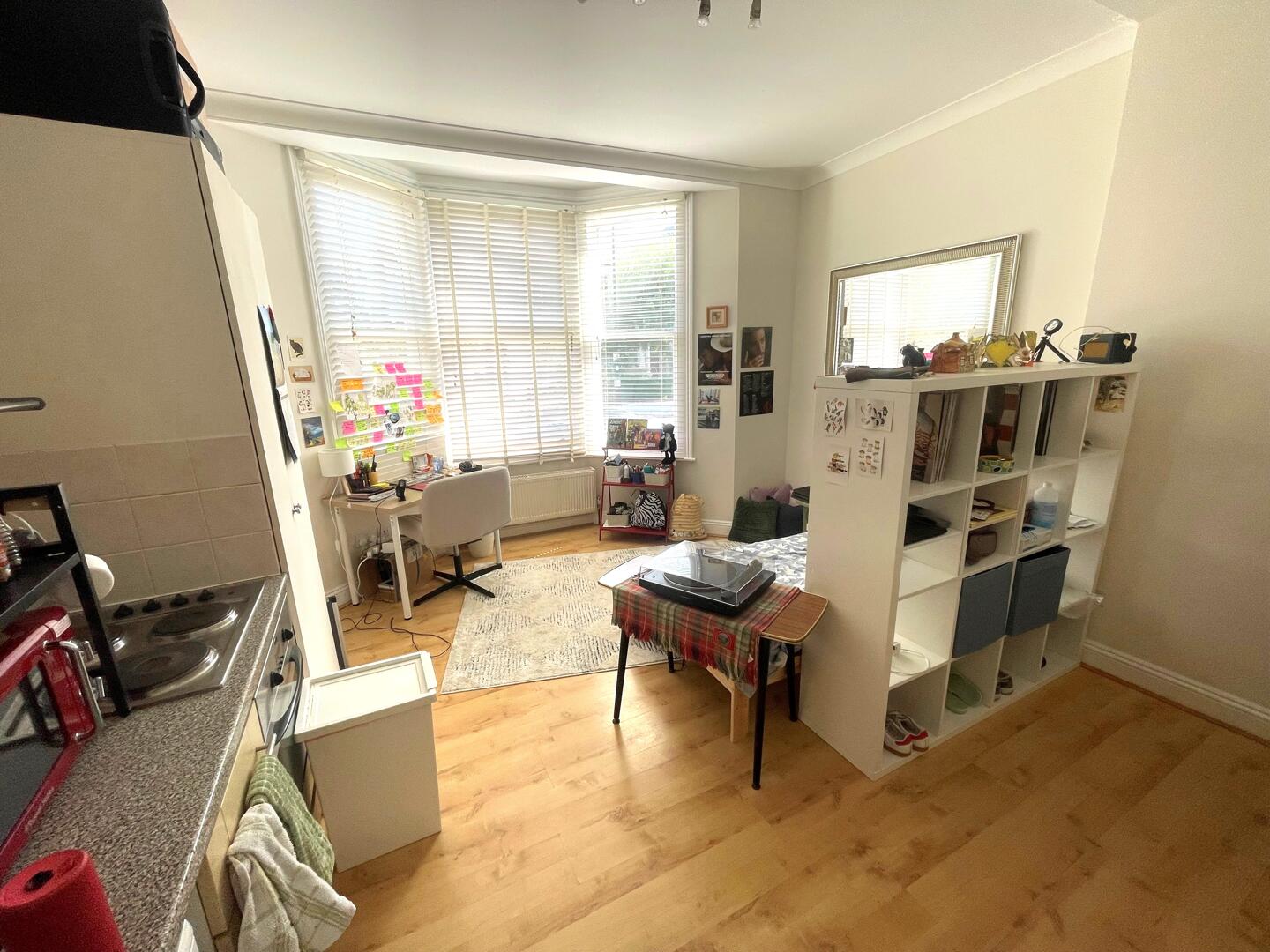 1 Bedroom Flat to rent in Ferme Park Road, Crouch End, London, N8