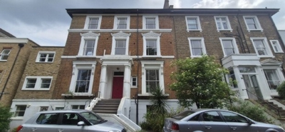 1 Bedroom Flat to rent in Trinity Rise, Brixton, London, SW2