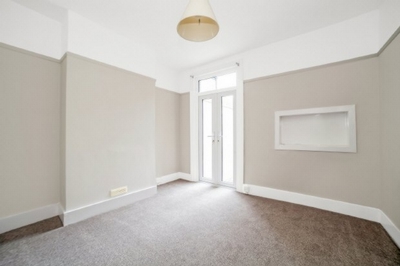 4 Bedroom House to rent in Marsala Road, London, SE13
