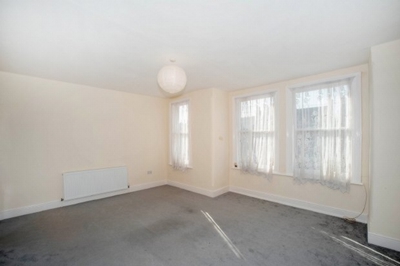 1 Bedroom Flat to rent in Kilmorie Road, Forest Hill, SE23