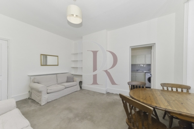 1 Bedroom Apartment to rent in Belsize Park Gardens, Belsize Park, London, NW3