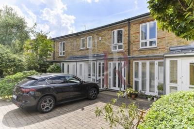 1 Bedroom House to rent in Doves Yard, Barnsbury, London, N1